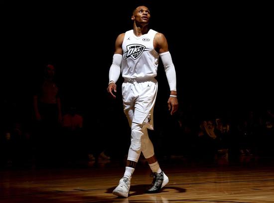 再以边路换 再以边路换