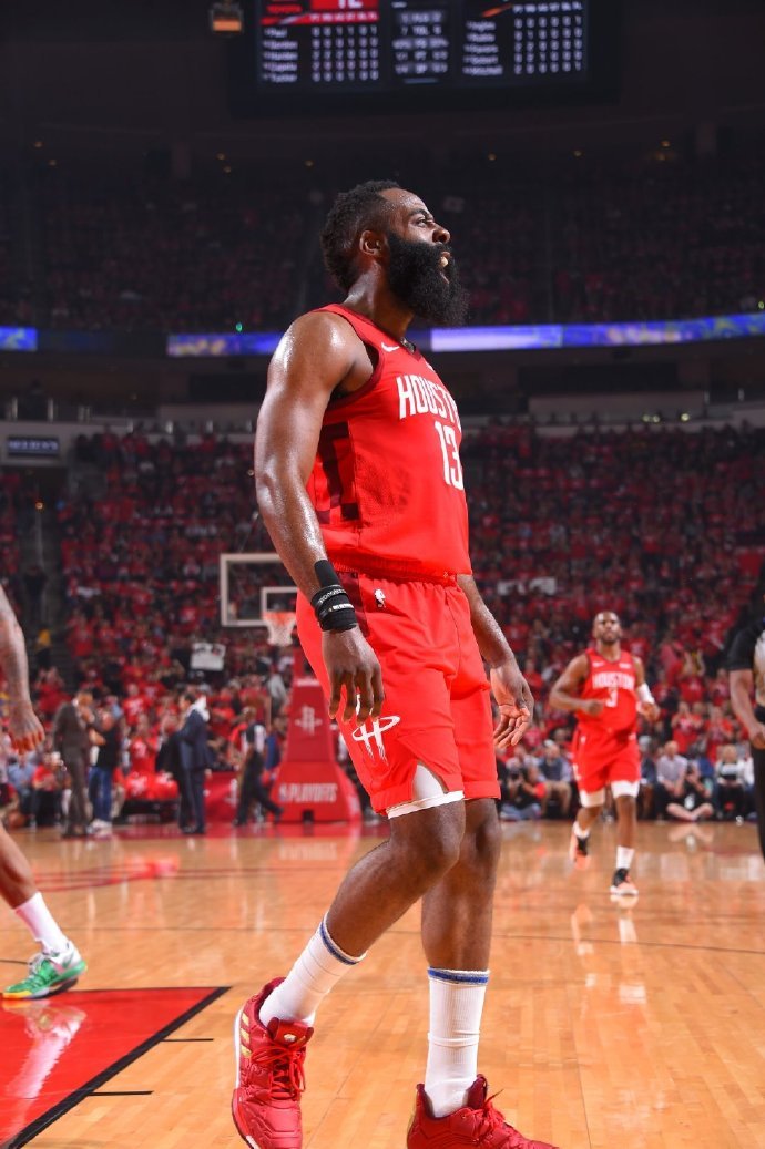 皮尔洛式的 皮尔洛式的