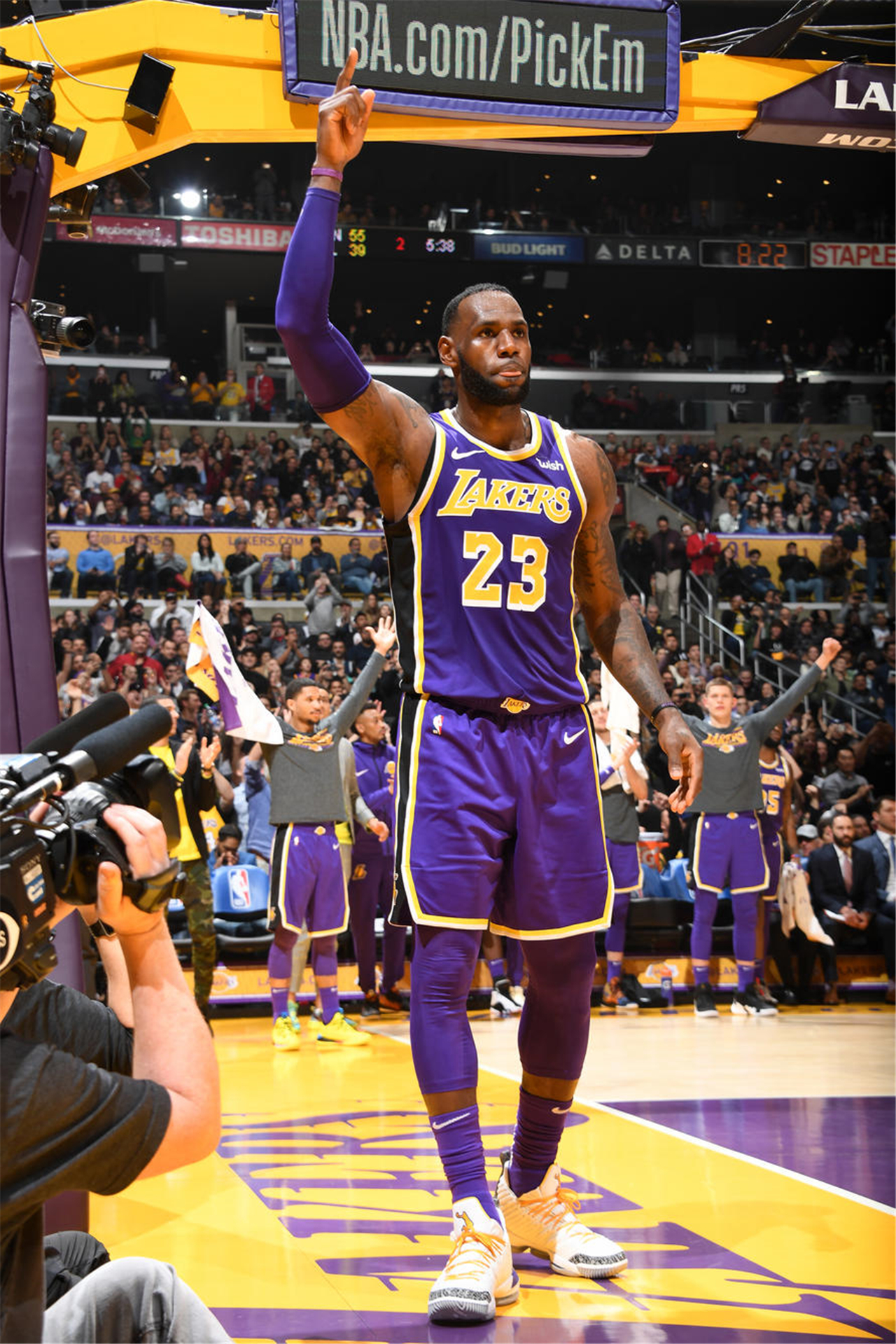 环绑架了打 环绑架了打